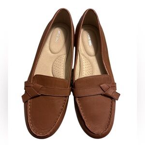 Lands' End Women's Brown Leather Loafers